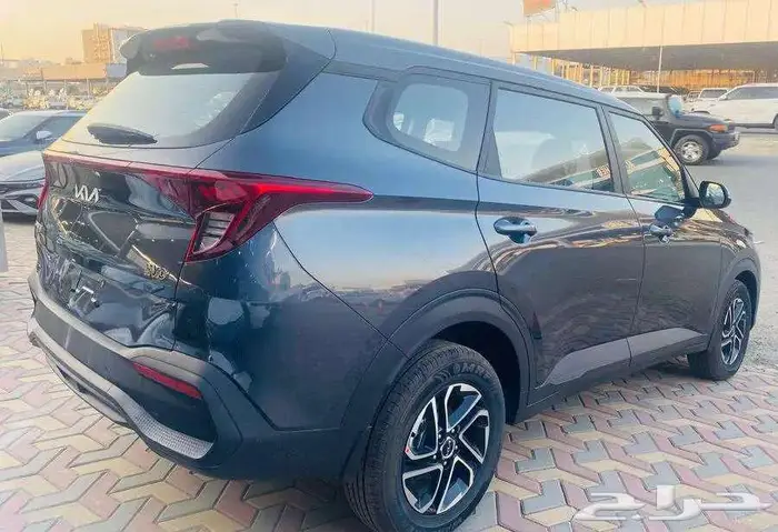 كيا كارينز نص فل 2025 عروض نهاية العام 3