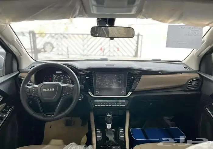 ايسوزو ام يو اكس 2025 الشكل الجديد (اقساط جميع البنوك) 1