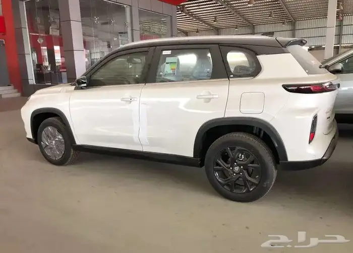 تويوتا اوربان كروزر فل كامل 2026 1