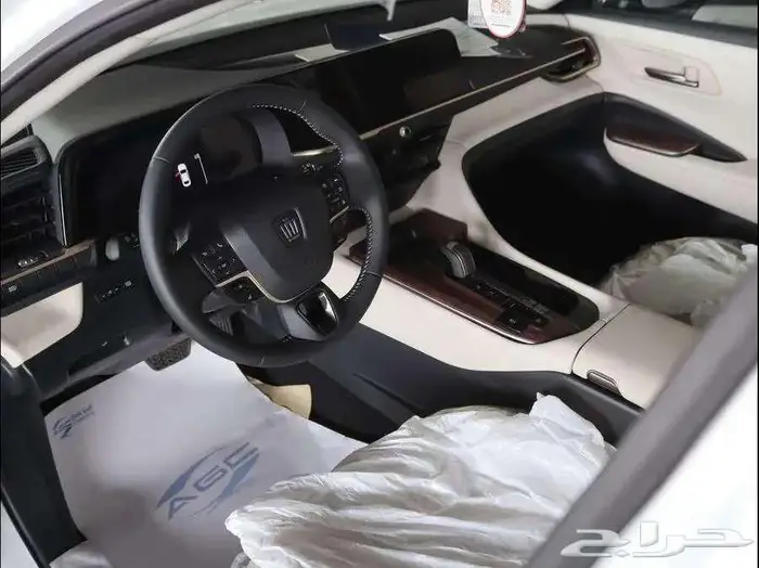 تويوتا كراون برستيج موديل 2026 كاش و اقساط 10