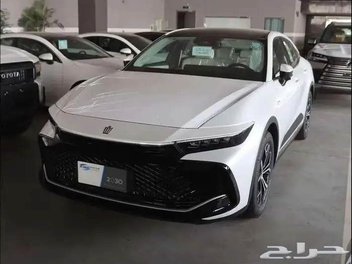 تويوتا كراون برستيج موديل 2026 كاش و اقساط 0