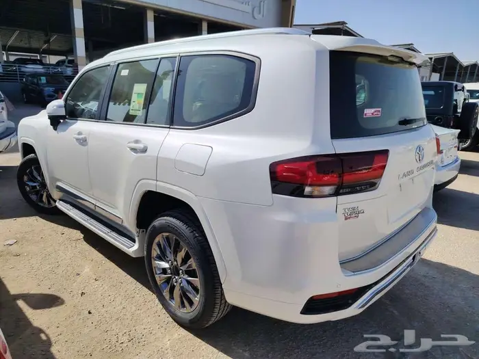 لاند كروزرGXRL3 الموديل2024 جديد 1