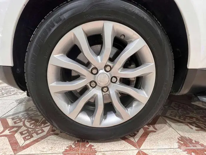 رنج روفر اسبورت. 2016 14