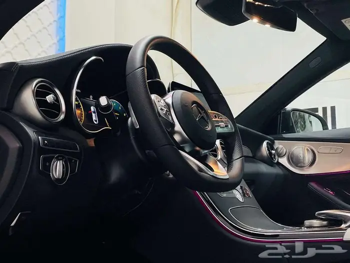 مرسيدس C180 كوبية 2022 18