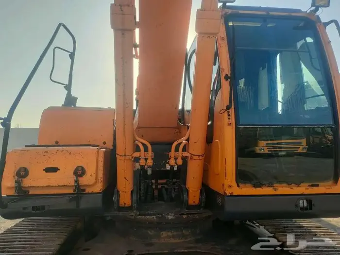 بوكلين حفار Hyundaiموديل Roblex220LC-9 Bللبيع 13