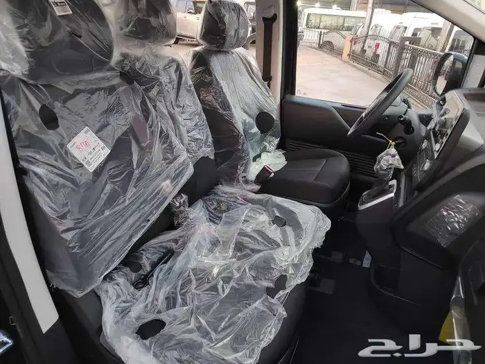 هونداي ستاريا 3.5 GL بنزين 9 ركاب 2026 12