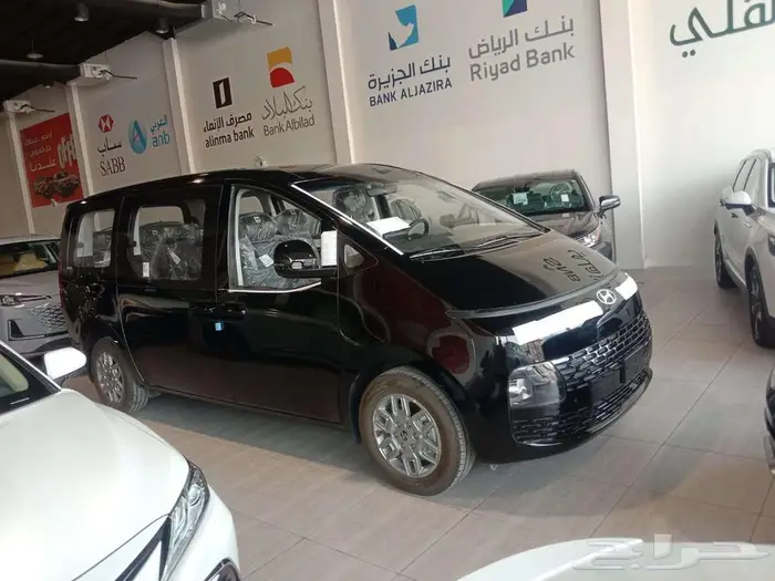 هونداي ستاريا 3.5 GL بنزين 9 ركاب 2026 2