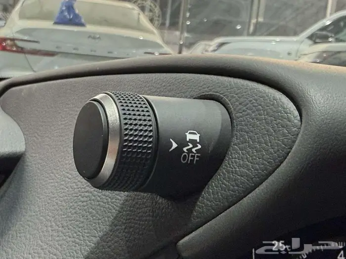 لكزس ES 250 بريمي فتحة سقف 2025 لون ابيض 22