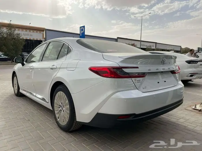 تويوتا كامري 2025 كاش قسط ايجار منتهي بالتمليك 4