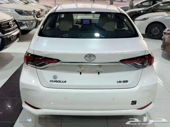 تويوتا كورولا ستاندر 1.6 بريمي 2025 5