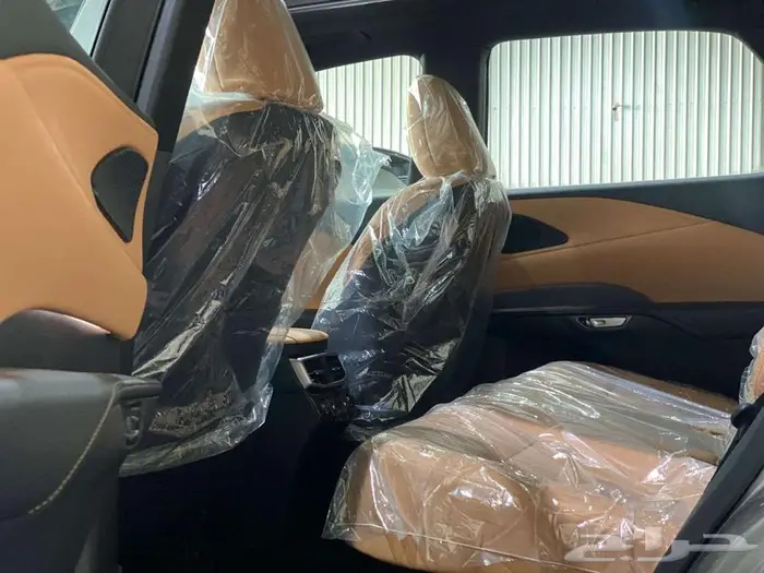 لكزس RX 350 BB بنزين 2025 - داخلي جملي ( أقل سعر ) 31