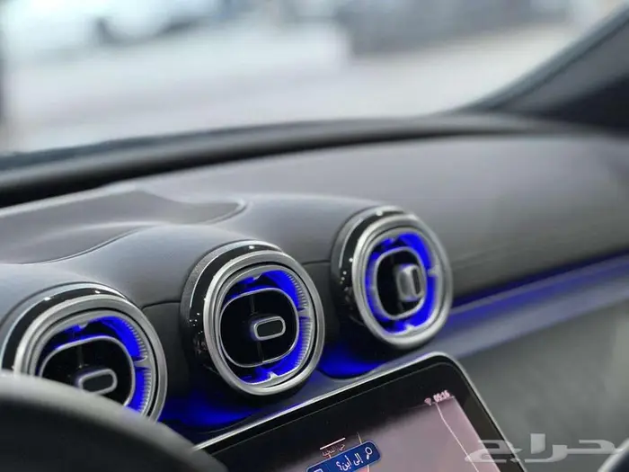 مرسيدس C200 AMG 2025 10