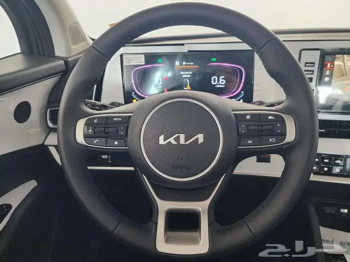 كيا سبورتاج 1.6 نص فل موديل 2025. 8