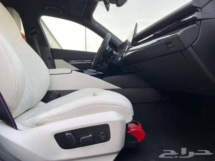 بي ام دبليو الفئه 520I ام كت 2026 استلام فورى 7