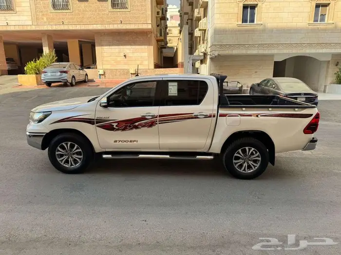 هايلوكس 2016قير اتوماتيك فل كامل سعودي نضيف 15