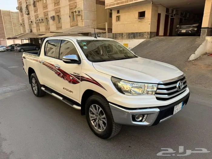 هايلوكس 2016قير اتوماتيك فل كامل سعودي نضيف 18