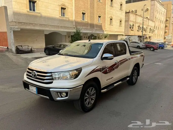 هايلوكس 2016قير اتوماتيك فل كامل سعودي نضيف 0