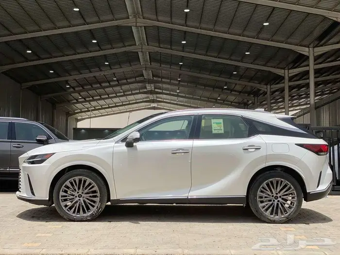 لكزس RX 350 BH هايبرد 2024 ( سماعات مارك ليفنسون ) 2