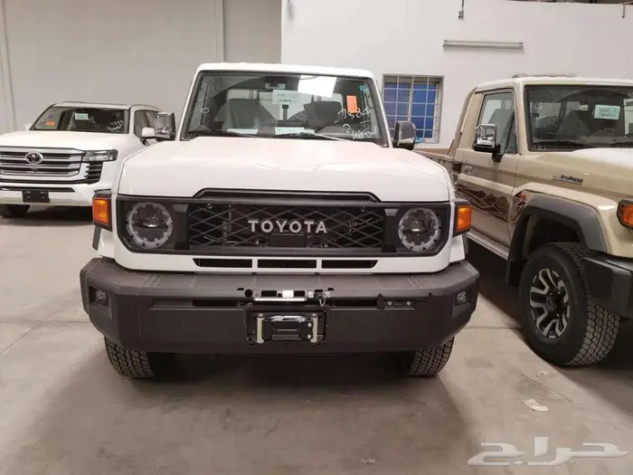 بكب غمارة شاص سوبر ديلوكس 4.0 بنزين اتوماتيك (أبيض  2025) 1