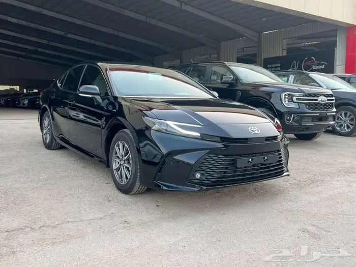 كامري استندر بنزين 2025 عبداللطيف صادر لوحات 4