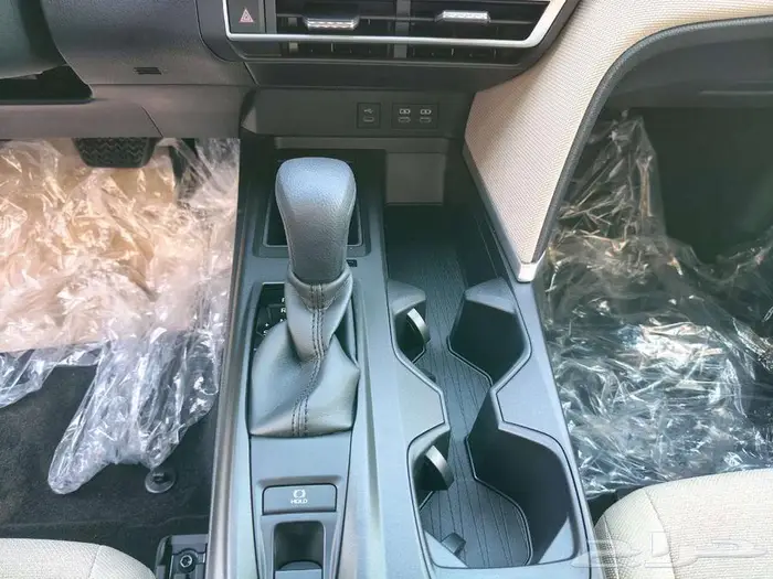 كامري استندر بنزين 2025 عبداللطيف صادر لوحات 9