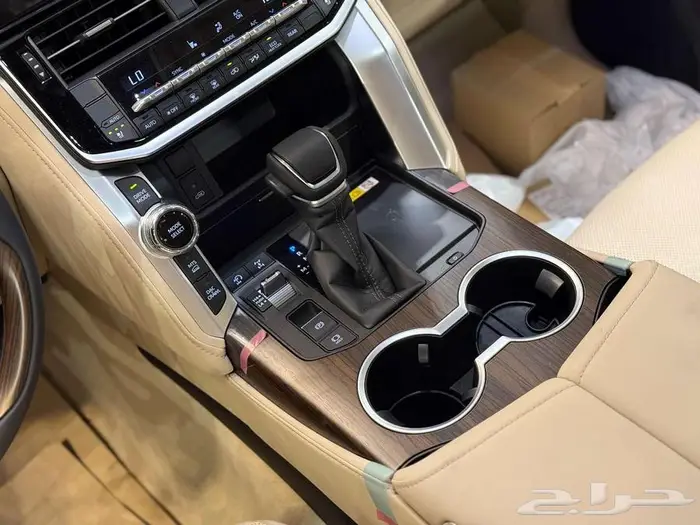 تويوتا جي إكس آر L4 بنزين 2025 قسطها بداية من 4340 ريال 8