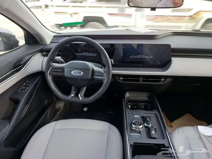 فورد تورس امبيانتي 2026 11