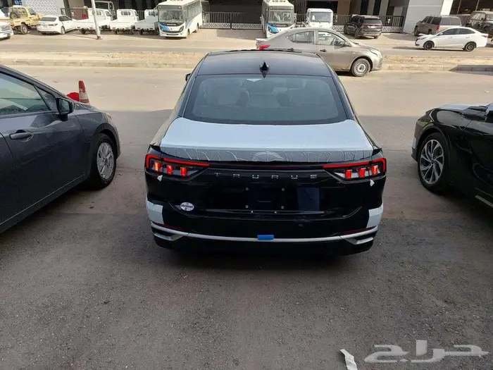 فورد تورس امبيانتي 2026 10