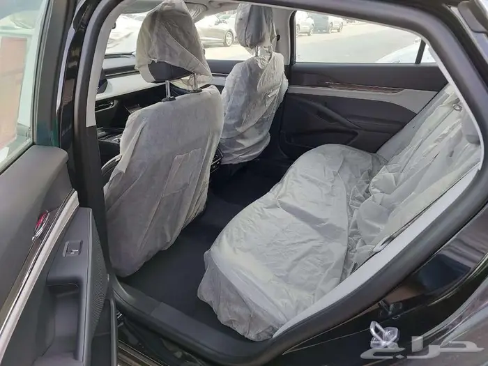 فورد تورس تيتانيوم 2026 11