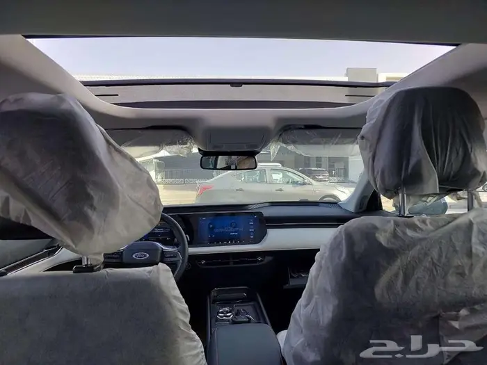 فورد تورس تيتانيوم 2026 14