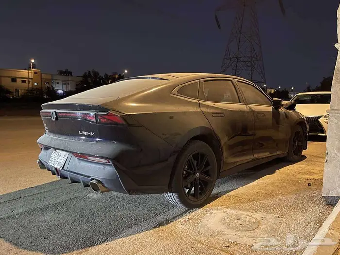 شانجان Uni - V 2023 مصدوم 5