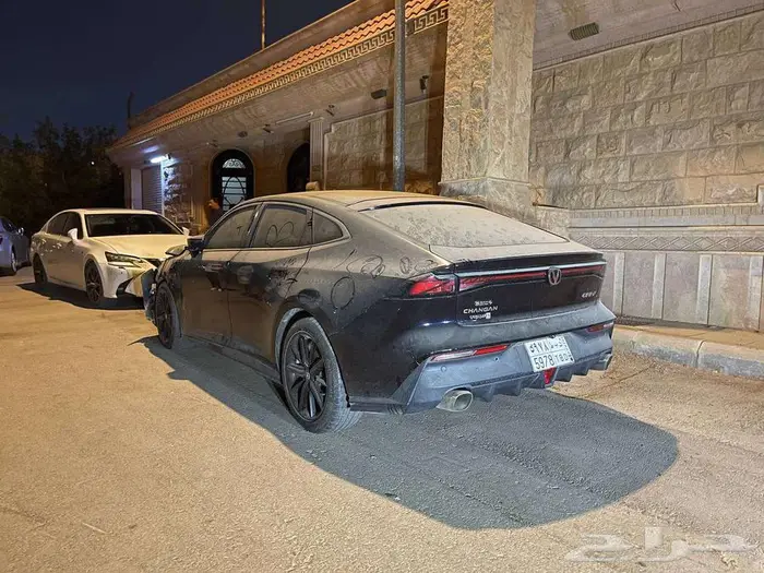 شانجان Uni - V 2023 مصدوم 3