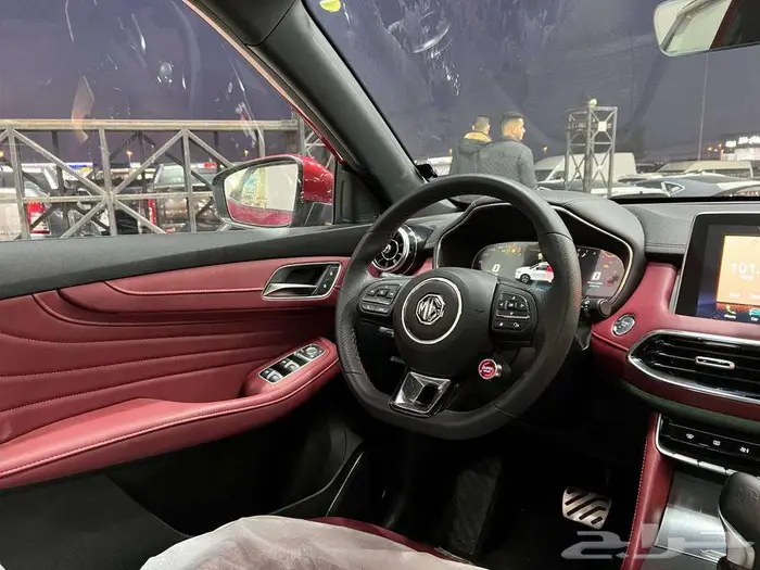 ام جي HS فل دبل 2023 قيادة رياضية بأناقة سعر تصفية 4