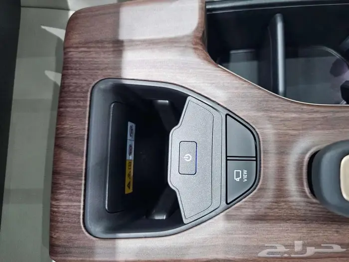 تويوتا كراون 2026 بريميوم ابيض 13