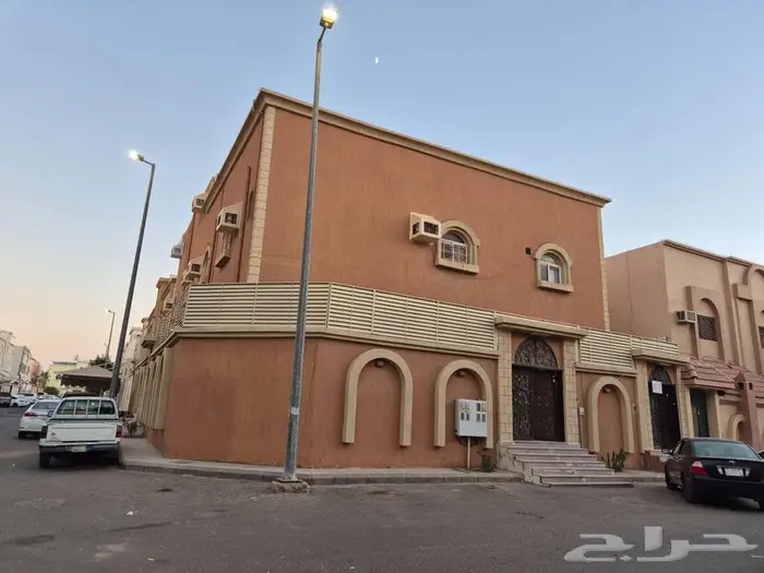 شقه اربع غرف وصاله دور ثاني بالدخل 2 0