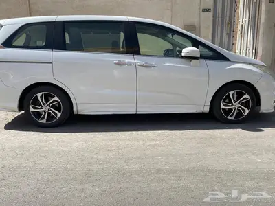 هوندا ادوسي 2015 مواصفات خاصة خليجي index