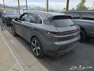 2024 Porsche Cayenne index