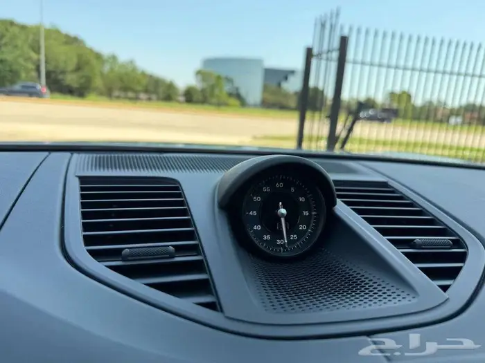 2024 Porsche Panamera 18