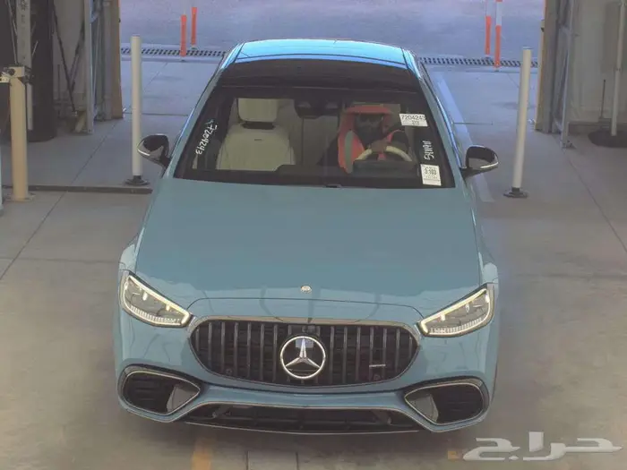 2025 Mercedes-Benz AMG S 63 E 3