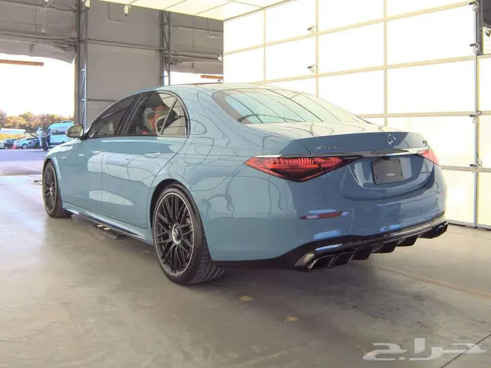 2025 Mercedes-Benz AMG S 63 E 6