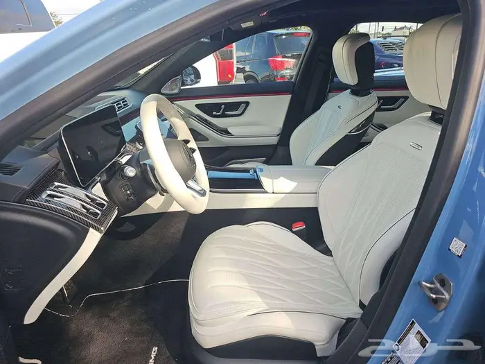 2025 Mercedes-Benz AMG S 63 E 9