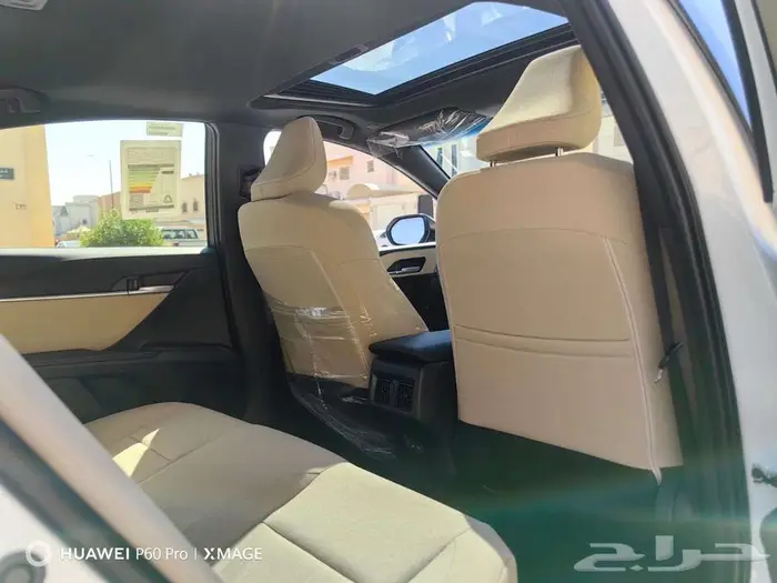 تويوتا كامري LEبنزين موديل 2025 10