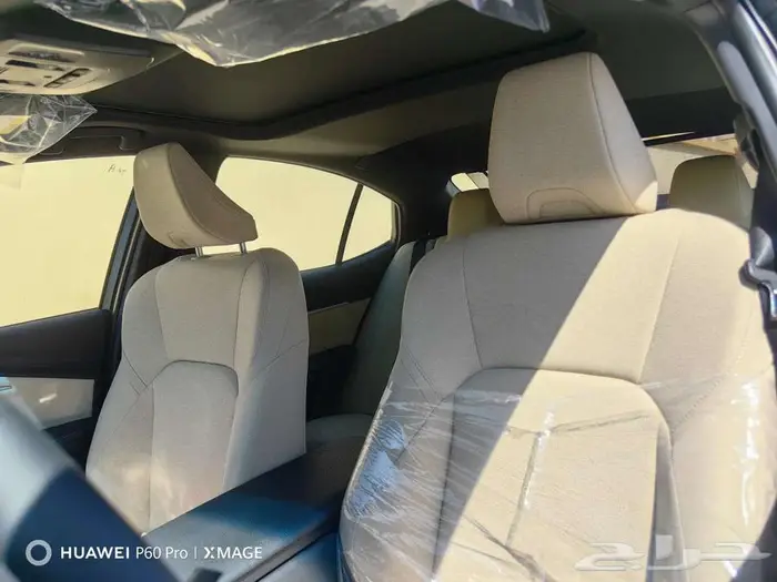 تويوتا كامري LEبنزين موديل 2025 14