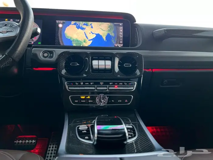 مرسيدس جي كلاس مخزن بحاله ممتازة 63