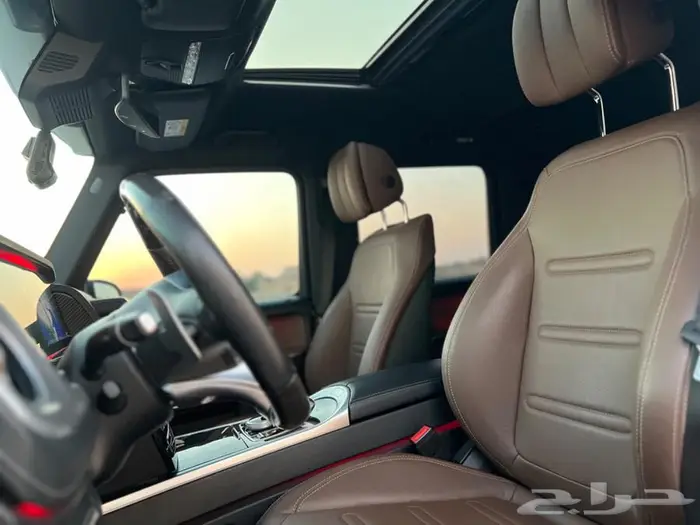 مرسيدس جي كلاس مخزن بحاله ممتازة 48