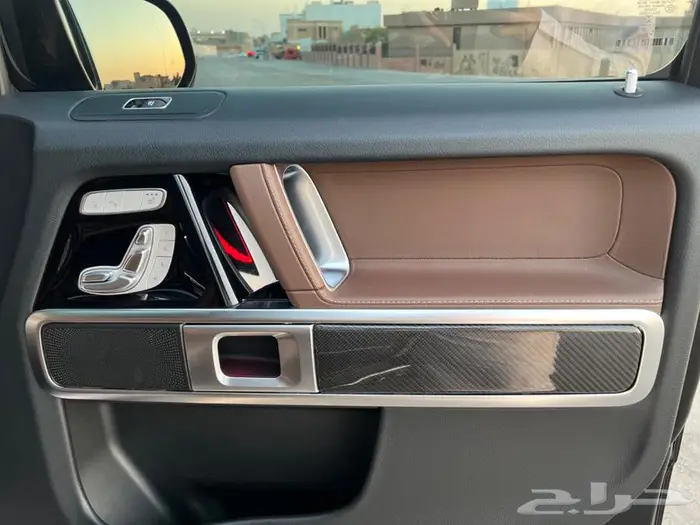 مرسيدس جي كلاس مخزن بحاله ممتازة 35