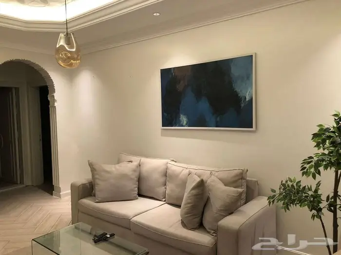 شقة فخمة للإيجار بحي السلامة 2