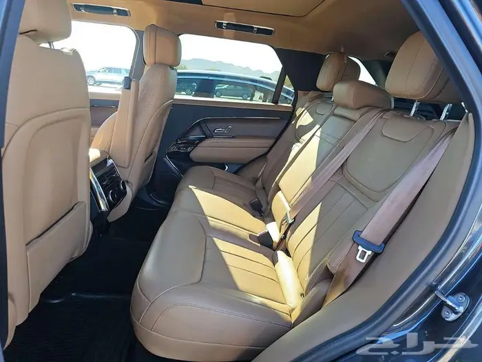 رنج سبورت داينمك SE 2024 بسعر 375 الف واصل لباب البيت 17