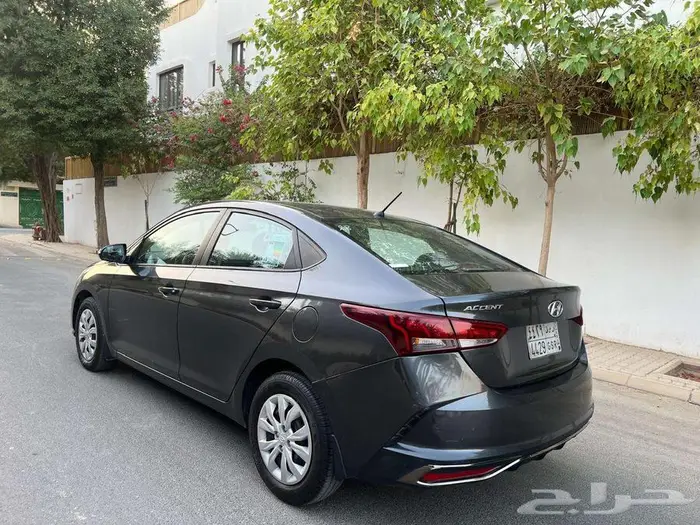 اكسنت 2023 بدي وكاله مالك واحد نظيف جدا 19
