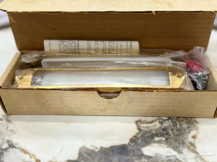 قطعة إنارة أكتاف 2